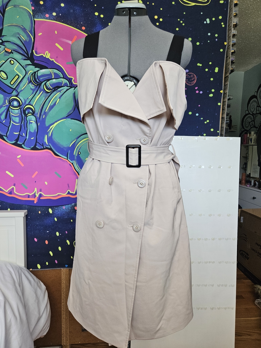 Sleeveless Trench Dress in Light Beige